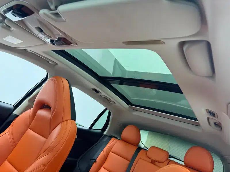 Lynk & Co 01 2019 2.0T 2WD Pure Edition (China VI Emission Standard) — миниатюра 24