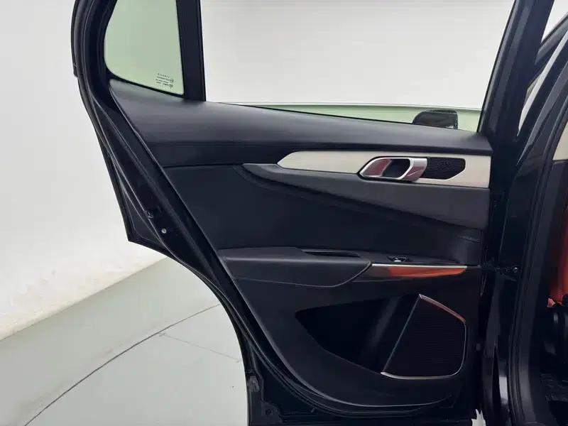 Lynk & Co 01 2019 2.0T 2WD Pure Edition (China VI Emission Standard) — миниатюра 27