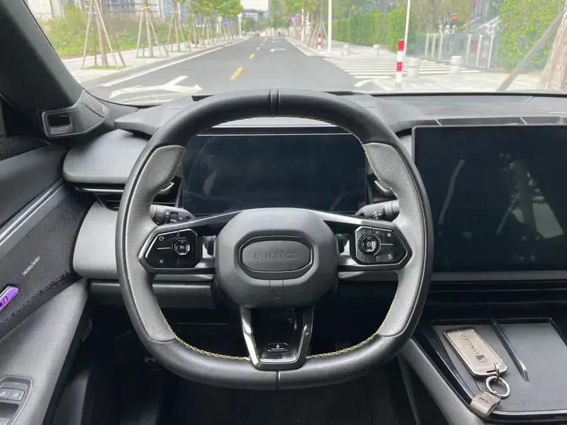 Lynk & Co 08 EM-P 2023 Model, 245km Super Long Range Halo — миниатюра 21
