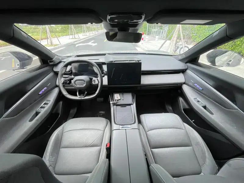 Lynk & Co 08 EM-P 2023 Model, 245km Super Long Range Halo — миниатюра 23