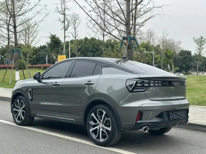Lynk & Co 05 2022 2.0TD AWD Halo — миниатюра 5