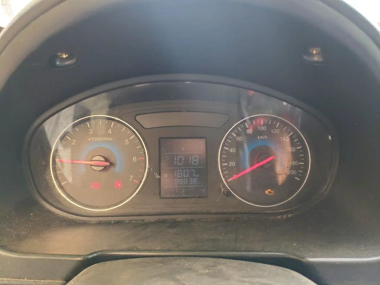 Dongfeng Fengon 330 2014 1.5L Manual Utility Version DK15 — миниатюра 11