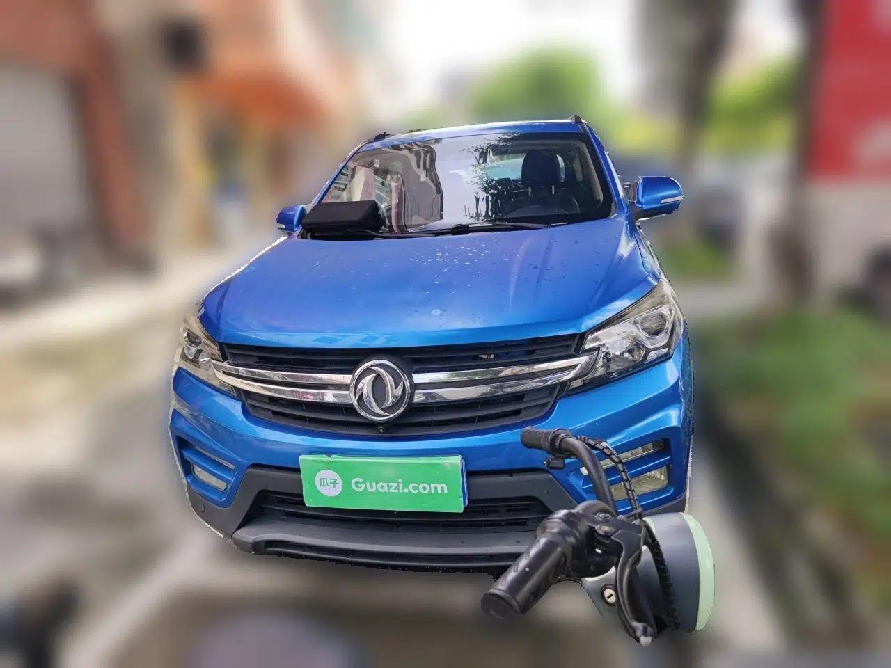 Dongfeng Fengon S560 2018 1.8L CVT Smart Connect 7-Seater — миниатюра 2
