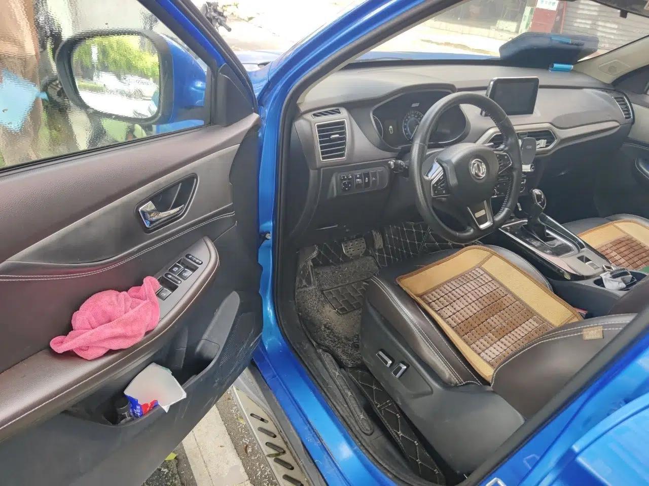 Dongfeng Fengon S560 2018 1.8L CVT Smart Connect 7-Seater — миниатюра 16