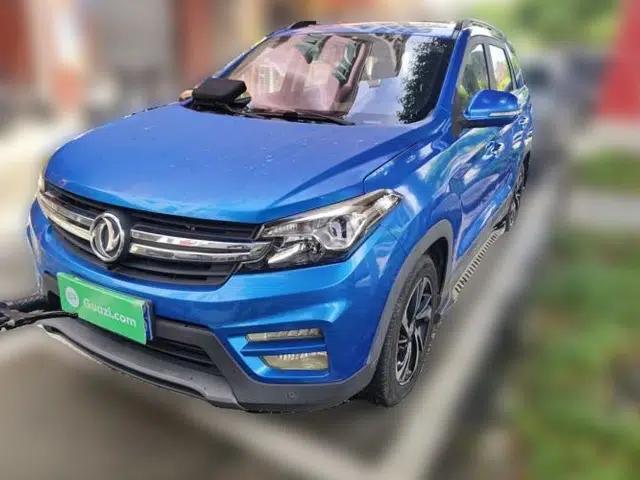 Dongfeng Fengon S560 2018 1.8L CVT Smart Connect 7-Seater