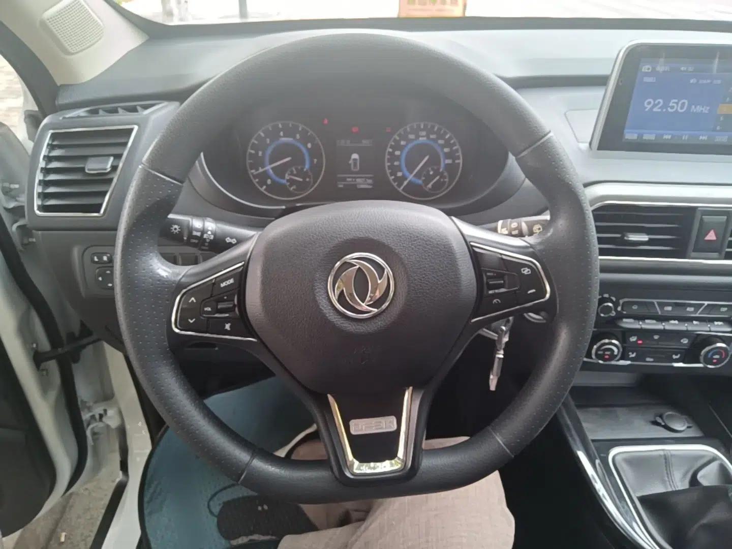 Dongfeng Fengon S560 2019 1.8L Manual Urban Model — миниатюра 13