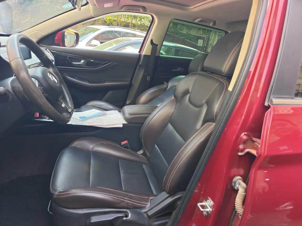 Dongfeng Fengon S560 2018 1.8L CVT Comfort Model 7 Seats — миниатюра 15