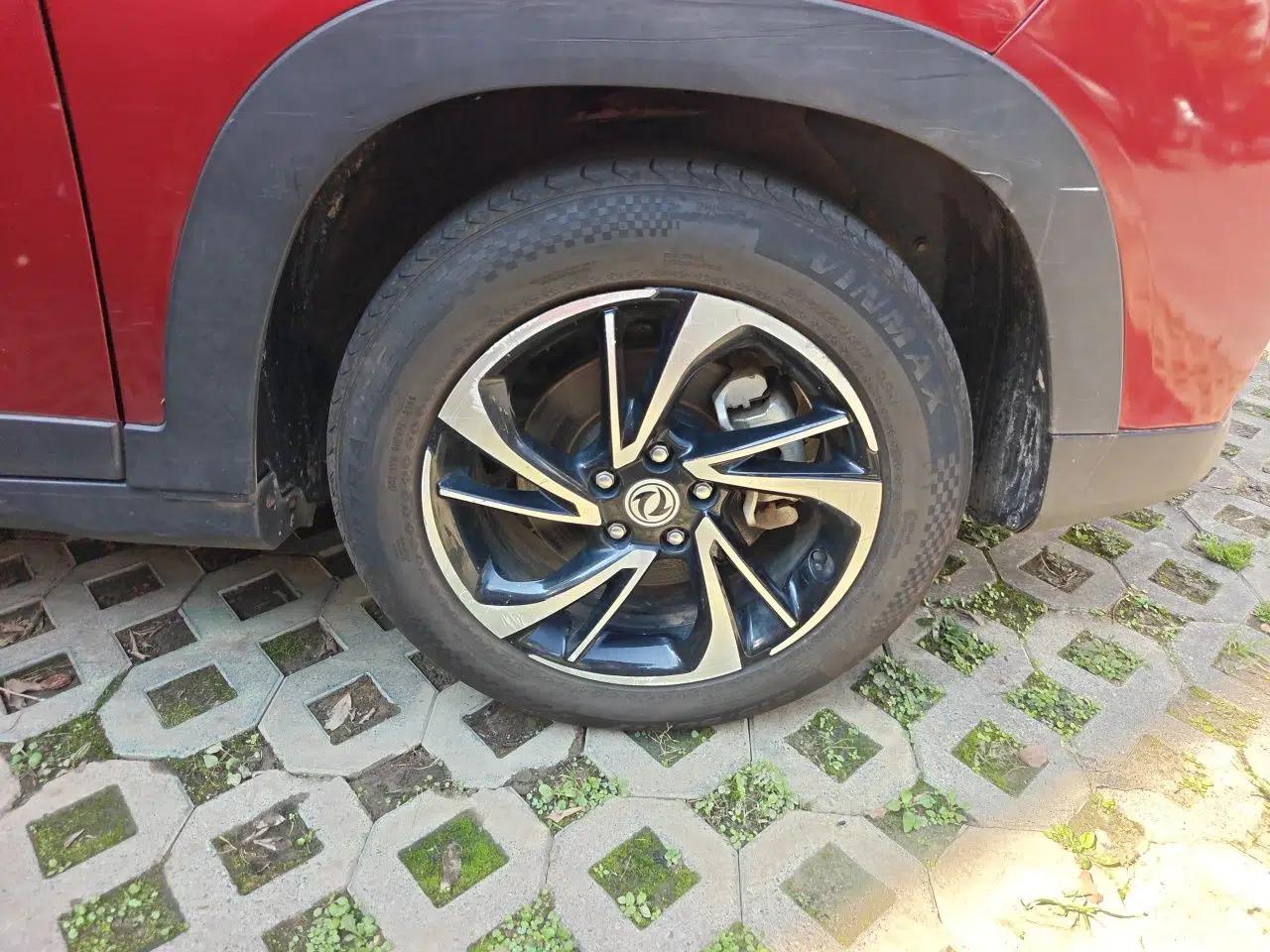 Dongfeng Fengon S560 2018 1.8L CVT Comfort Model 7 Seats — миниатюра 8