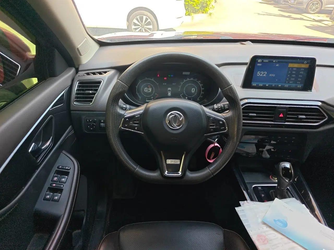 Dongfeng Fengon S560 2018 1.8L CVT Comfort Model 7 Seats — миниатюра 10