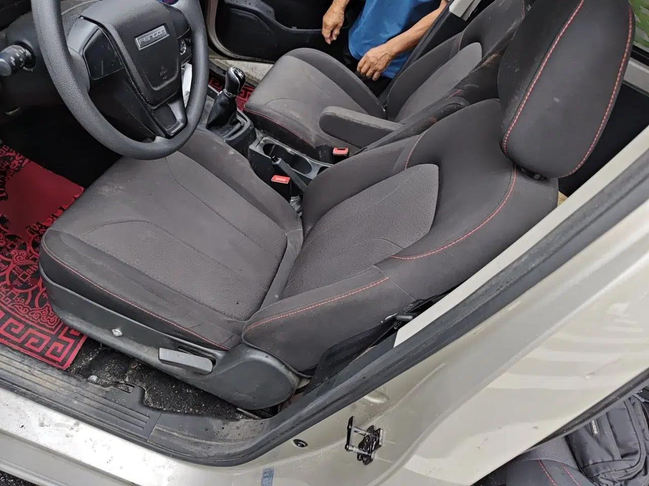 Dongfeng Fengon 380 2022 1.5L Comfort-Class Passenger Vehicle (Steel Spring) with 5 Seats — миниатюра 15