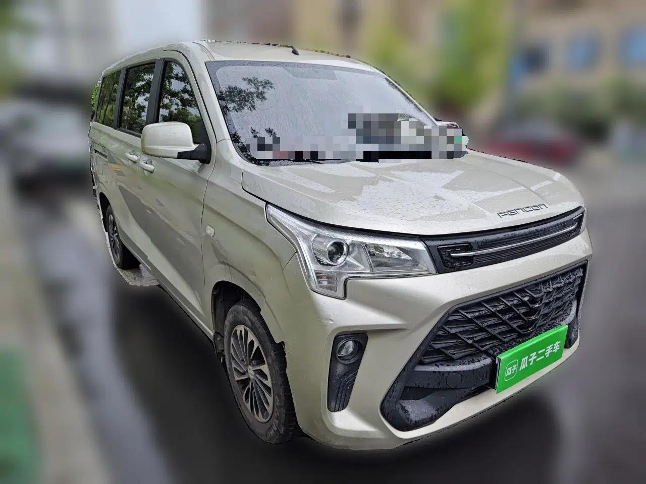 Dongfeng Fengon 380 2022 1.5L Comfort-Class Passenger Vehicle (Steel Spring) with 5 Seats — миниатюра 3