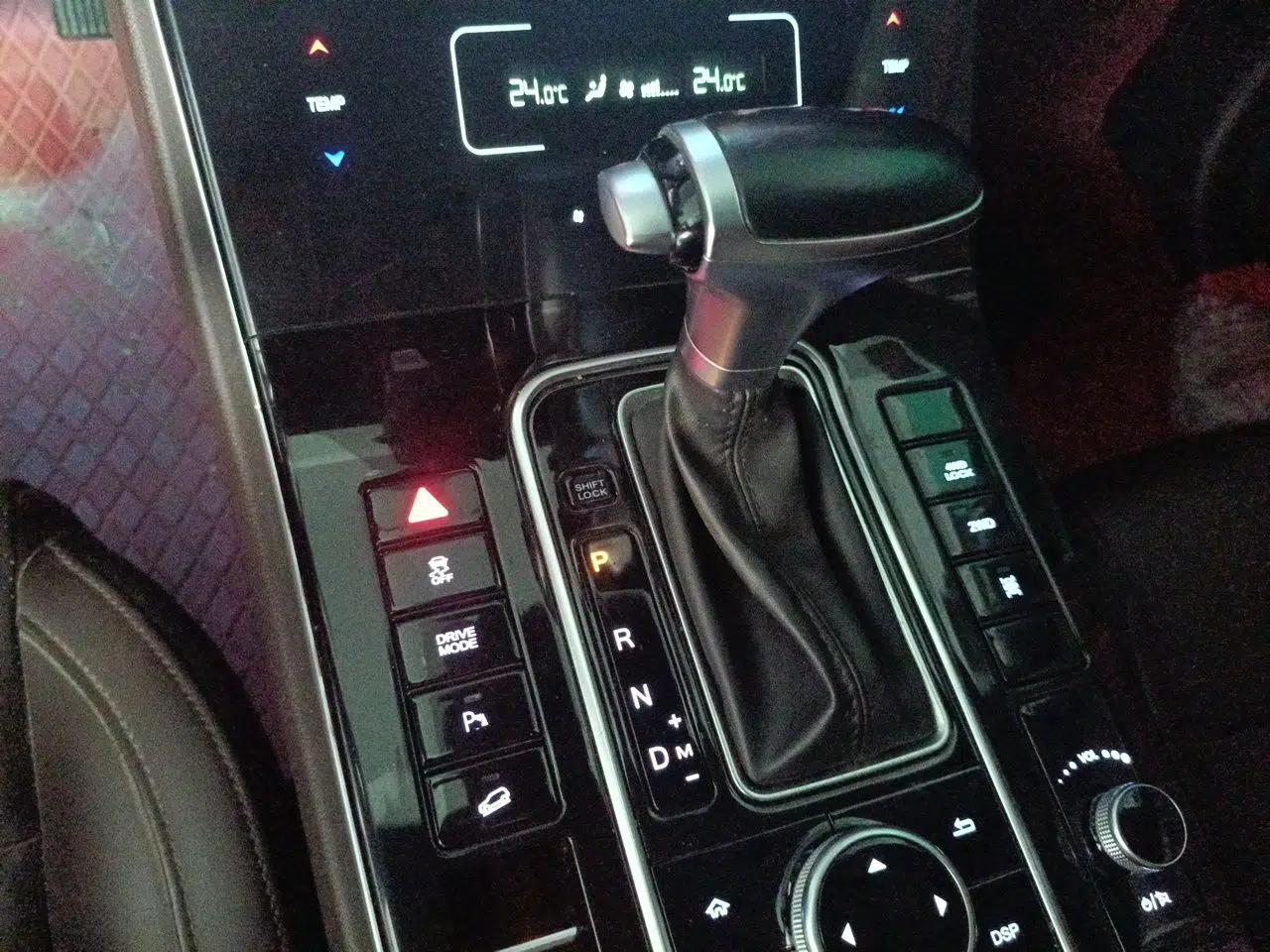 Dongfeng Fengon ix7 2020 2.0 TGDI Automatic All-Wheel-Drive ZhenTu Edition — миниатюра 14