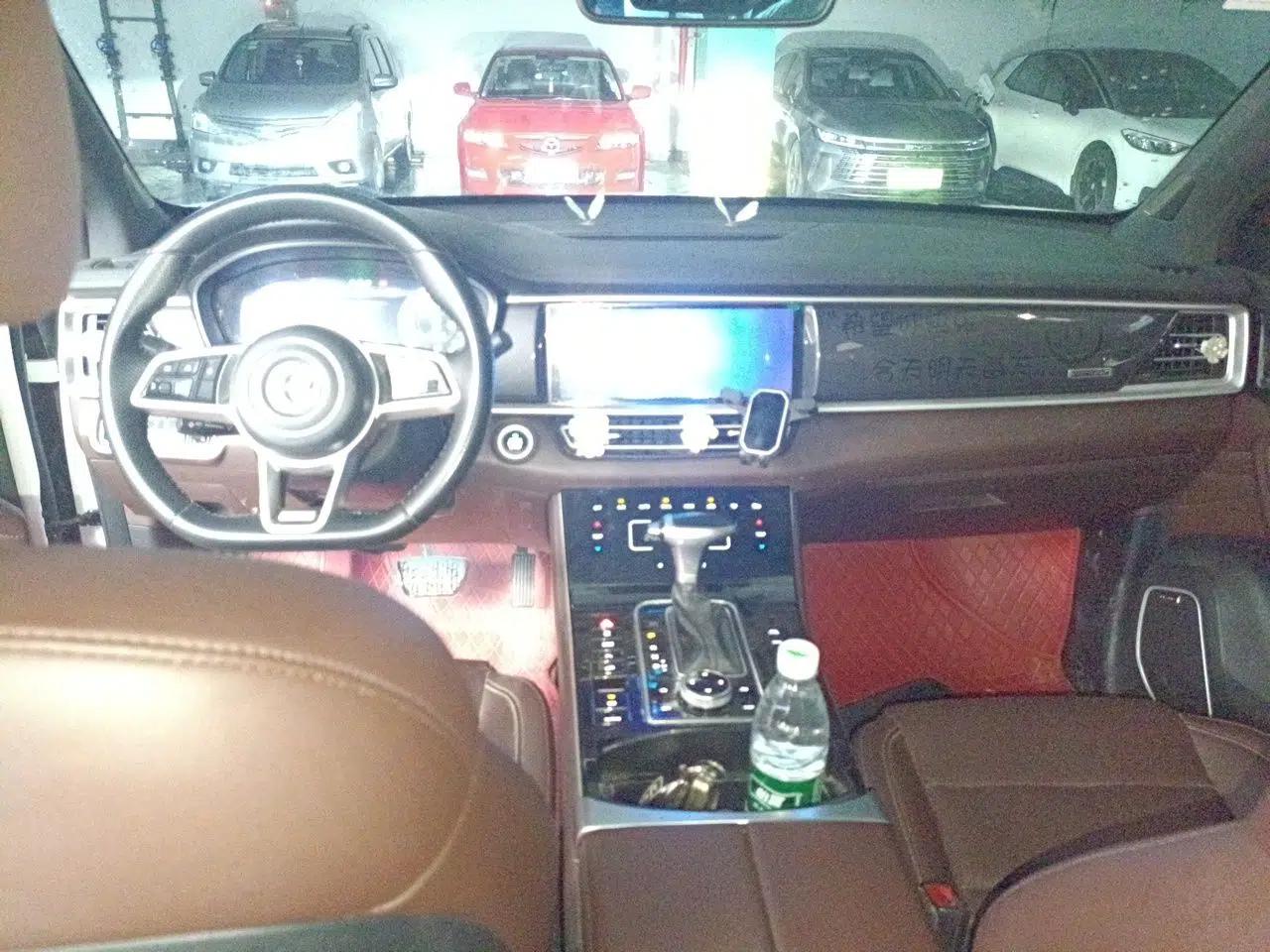 Dongfeng Fengon ix7 2020 2.0 TGDI Automatic All-Wheel-Drive ZhenTu Edition — миниатюра 9
