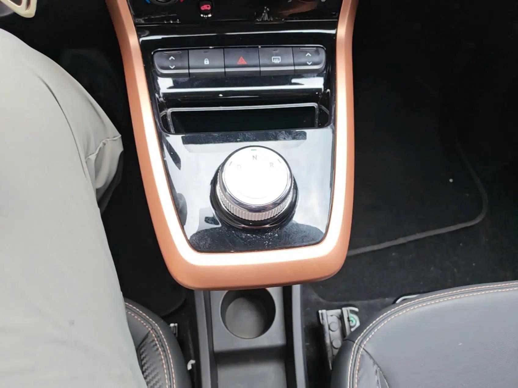 Dongfeng NAMMI BOX 2022 Revised Light Wind Edition 201 km Standard Version — миниатюра 16