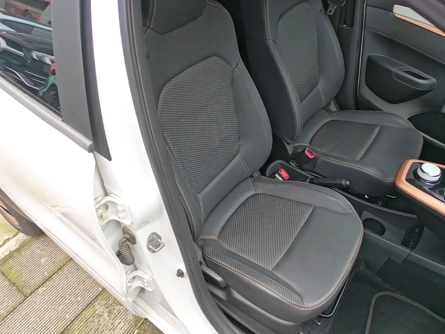 Dongfeng NAMMI BOX 2022 Revised Light Wind Edition 201 km Standard Version — миниатюра 19