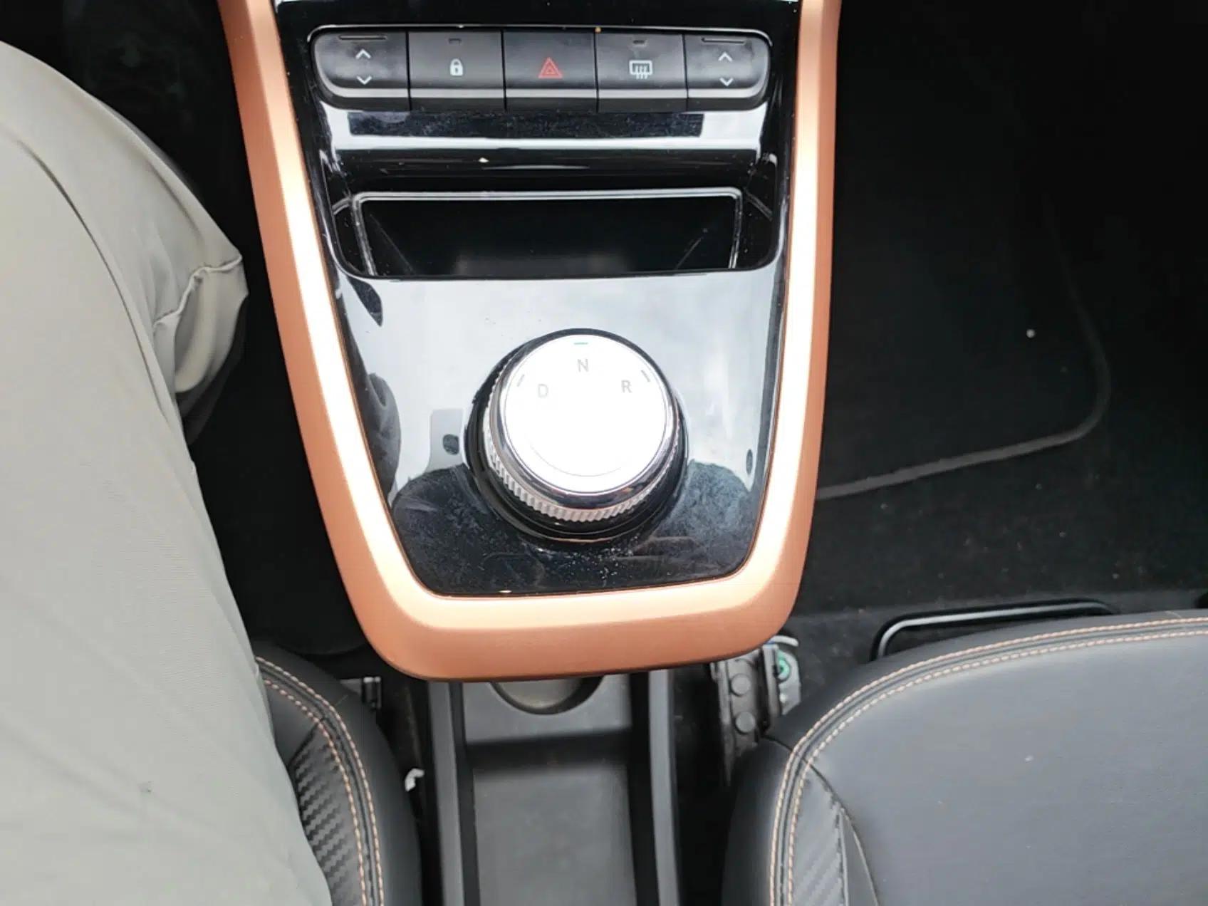 Dongfeng NAMMI BOX 2022 Revised Light Wind Edition 201 km Standard Version — миниатюра 21