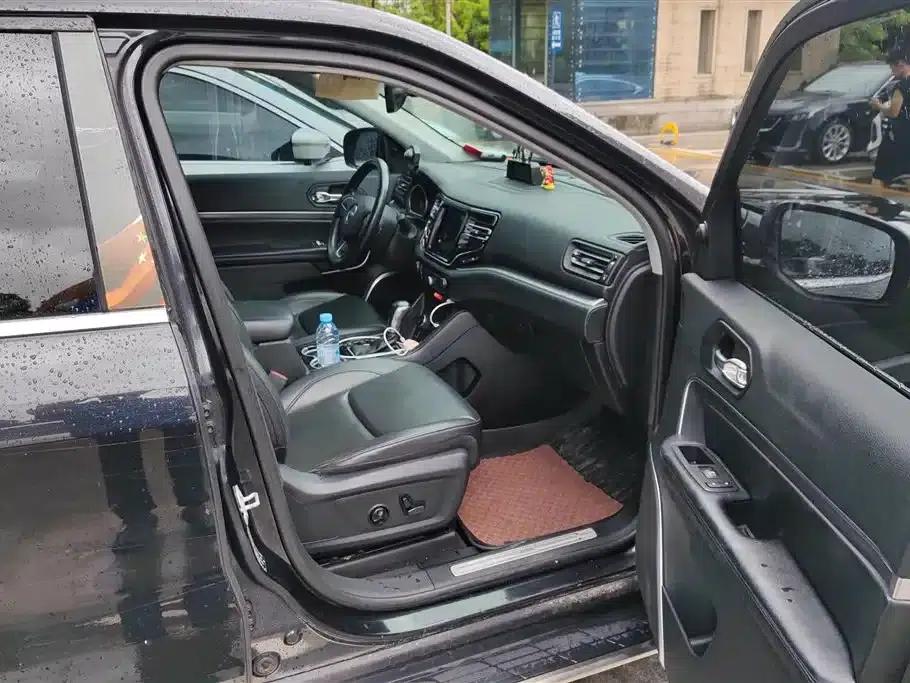 Grand Commander 2018 2.0T 4WD Enjoy Edition (National V Emission Standard) — миниатюра 8