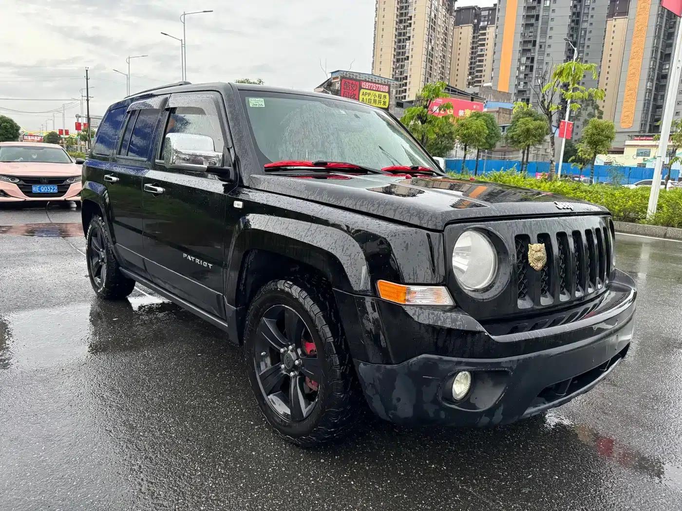 2013 Jeep Compass 2.4 Sport — миниатюра 3