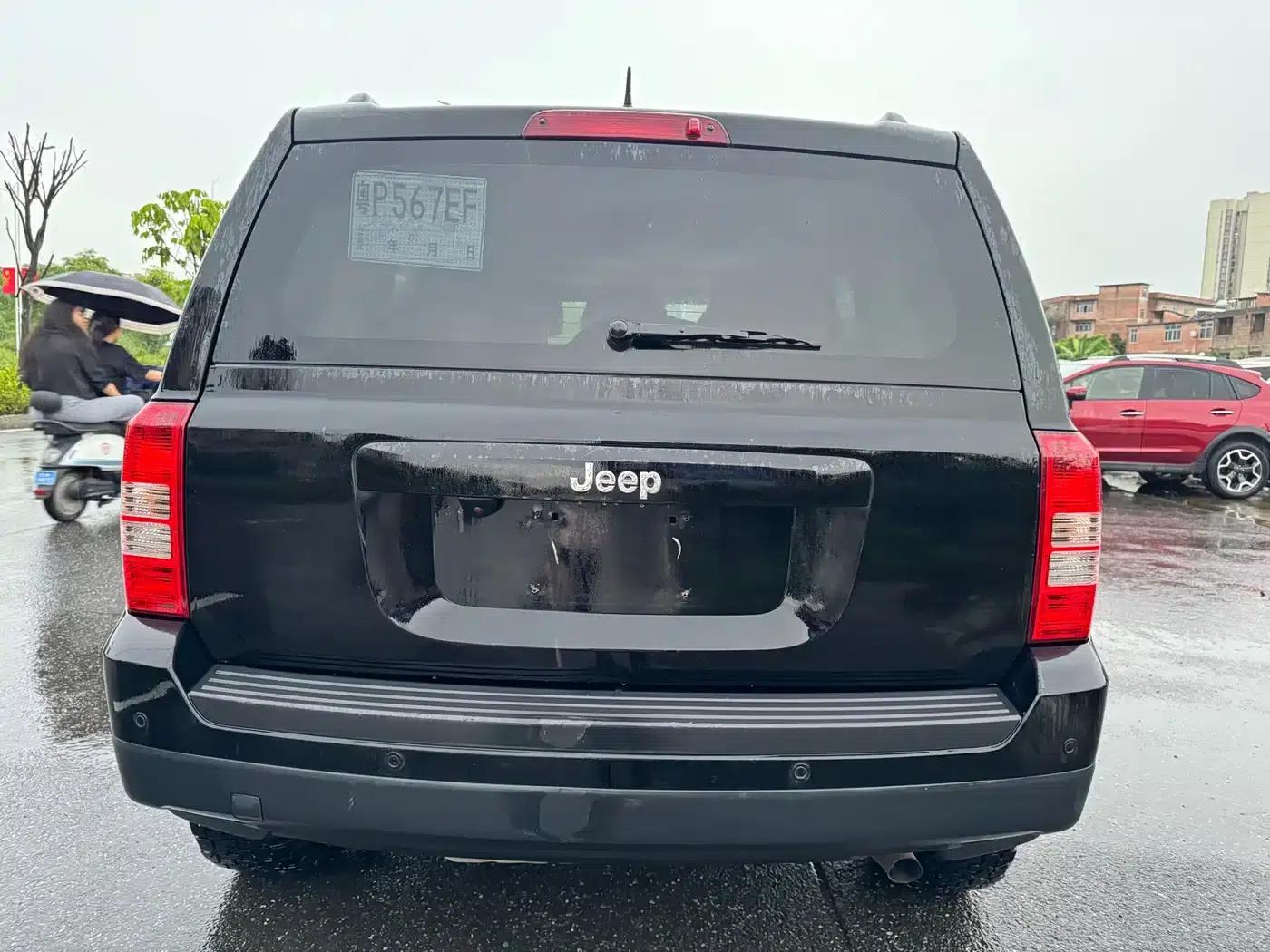 2013 Jeep Compass 2.4 Sport — миниатюра 5