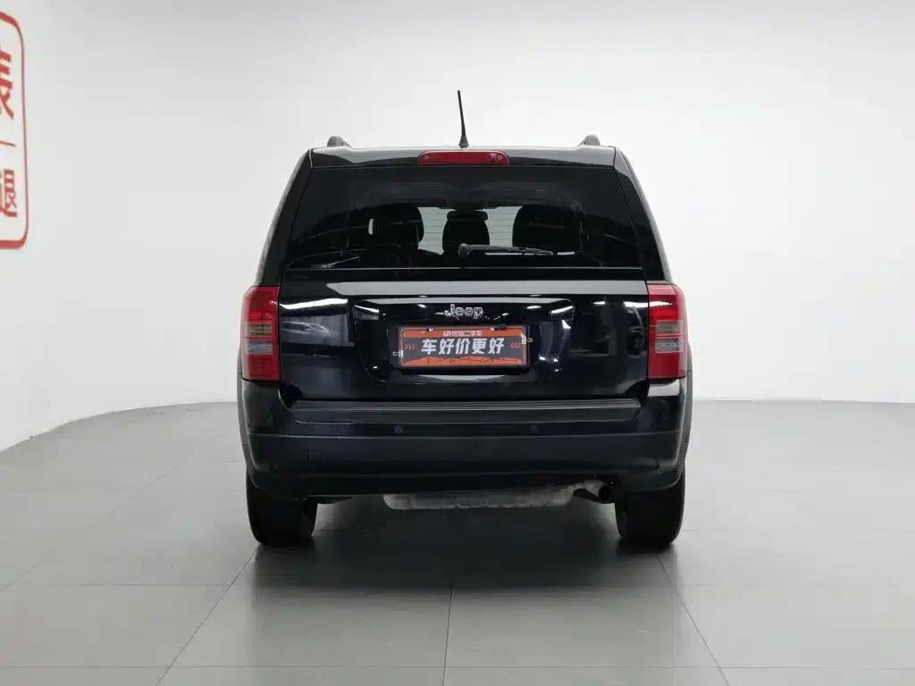 2014 Jeep Compass 2.4L Sport Edition — миниатюра 4