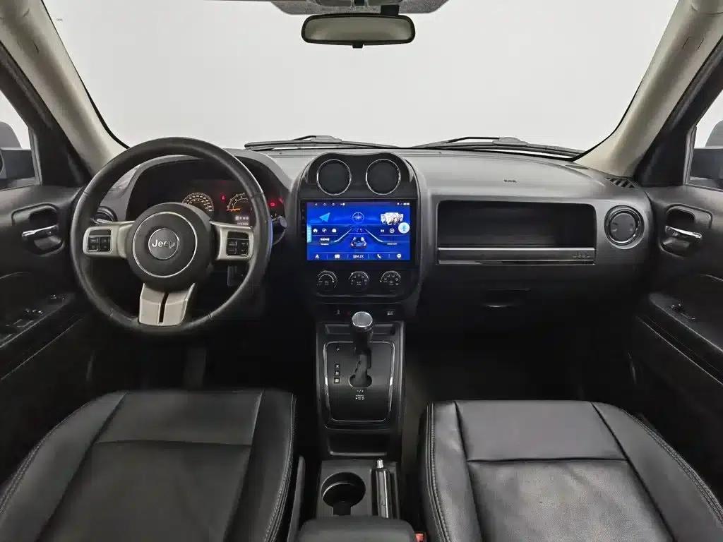 2014 Jeep Compass 2.4L Sport Edition — миниатюра 5