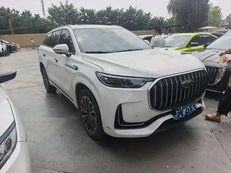 Chery Tiggo 9 2023 2.0T AT AWD Ultimate Edition 7-seater — миниатюра 3