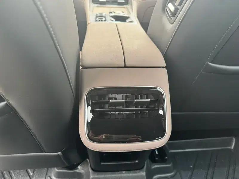 Chery Tiggo 8 PLUS C-DM 2025 1.5T Premium Edition — миниатюра 13