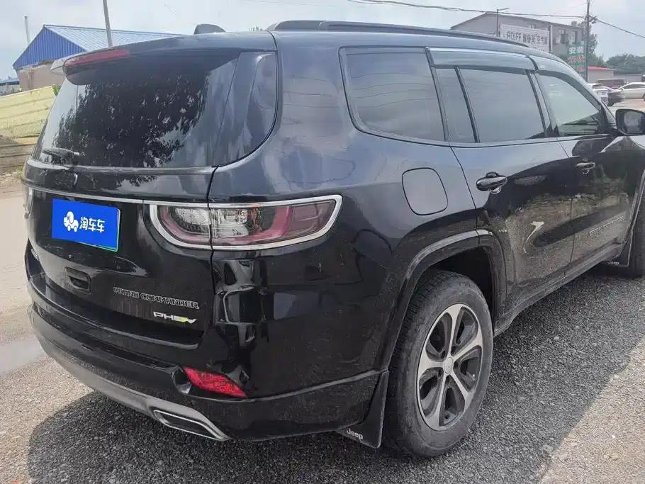 Grand Commander PHEV 2020 2.0T Plug-in Hybrid Leading Edition — миниатюра 3