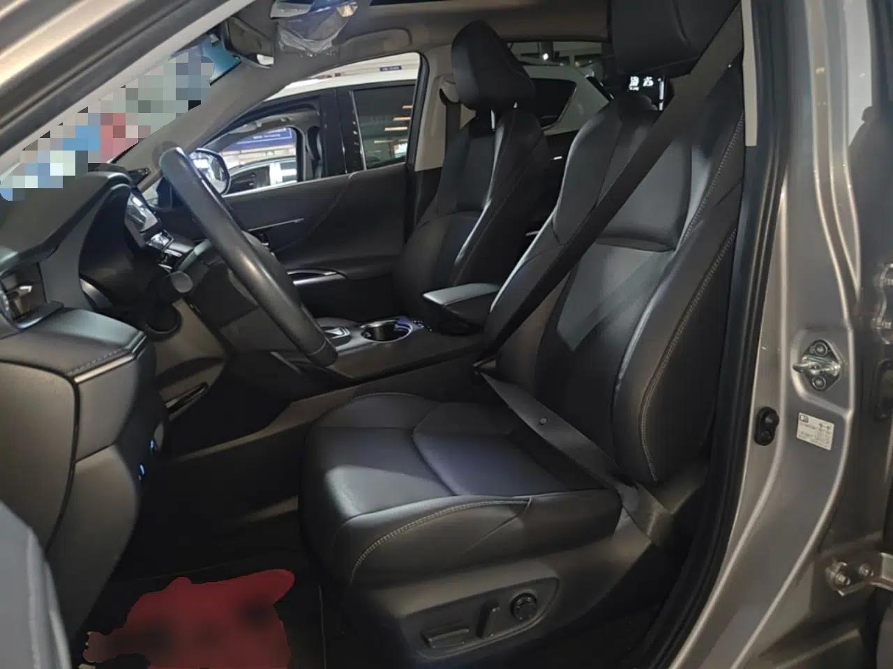 Toyota Venza 2022 2.0L CVT Two-Wheel Drive Prestige Edition — миниатюра 24