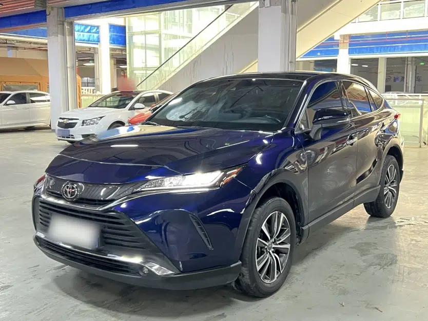 Toyota Harrier 2022 2.0L CVT Two-Wheel Drive Luxury Edition — миниатюра 1