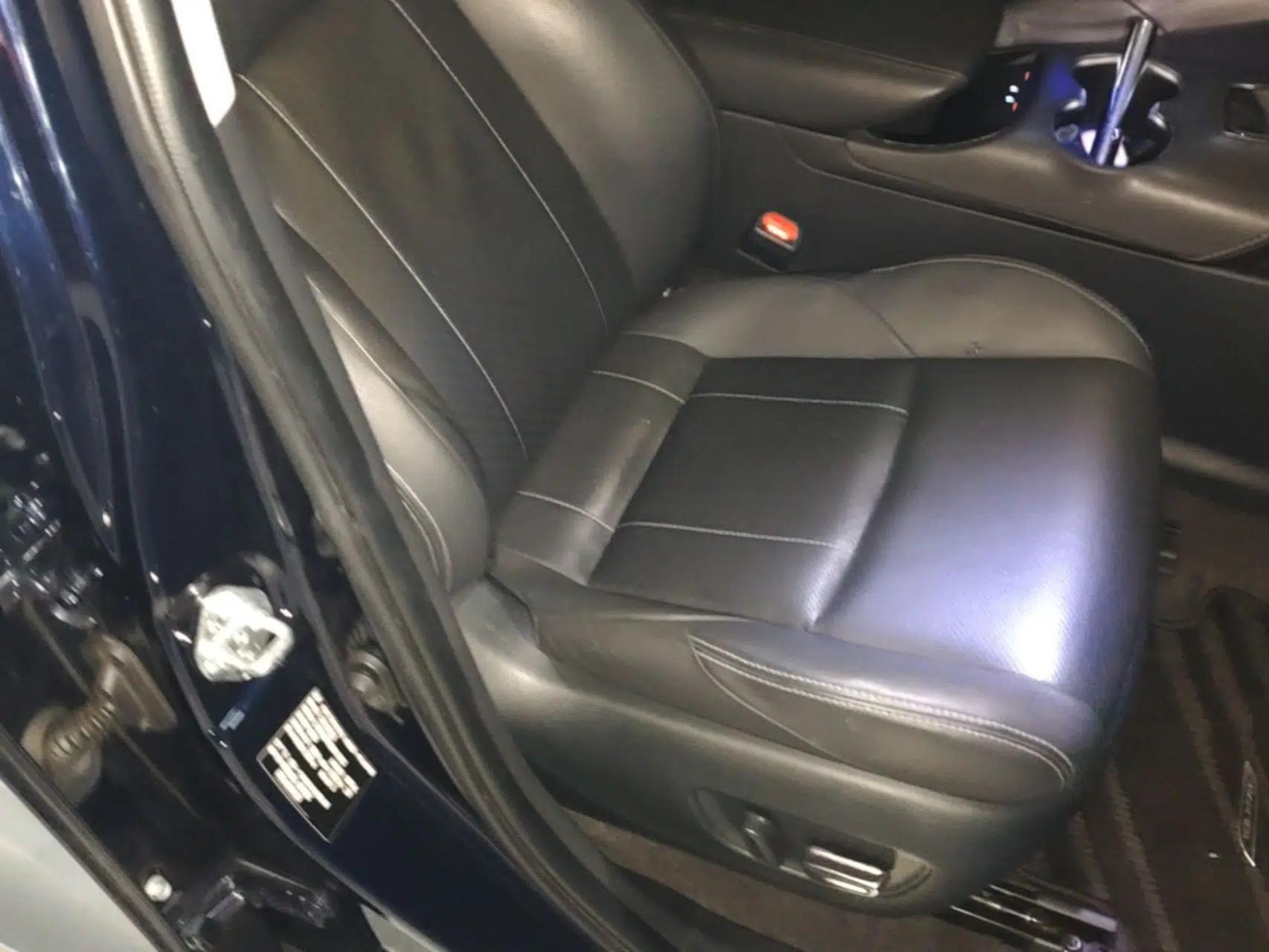 Toyota Harrier 2022 2.0L CVT Two-Wheel Drive Luxury Edition — миниатюра 28