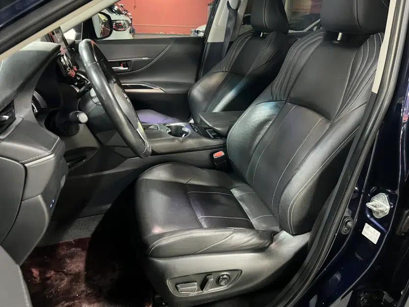 Toyota Harrier 2022 2.0L CVT Two-Wheel Drive Luxury Edition — миниатюра 37