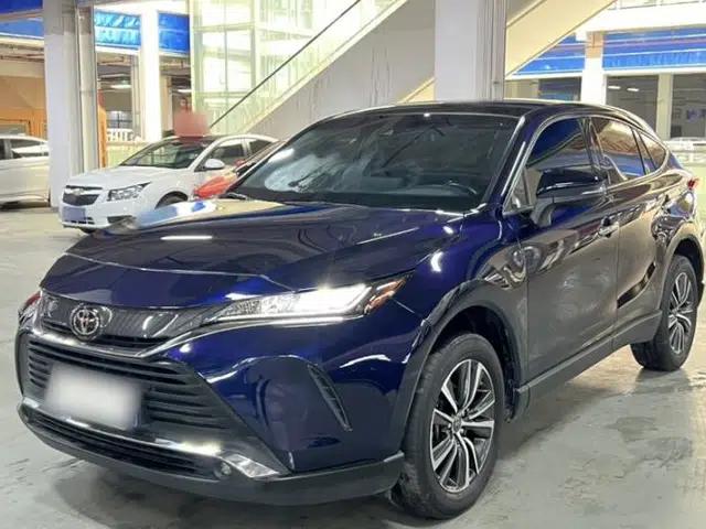 Toyota Harrier 2022 2.0L CVT Two-Wheel Drive Luxury Edition
