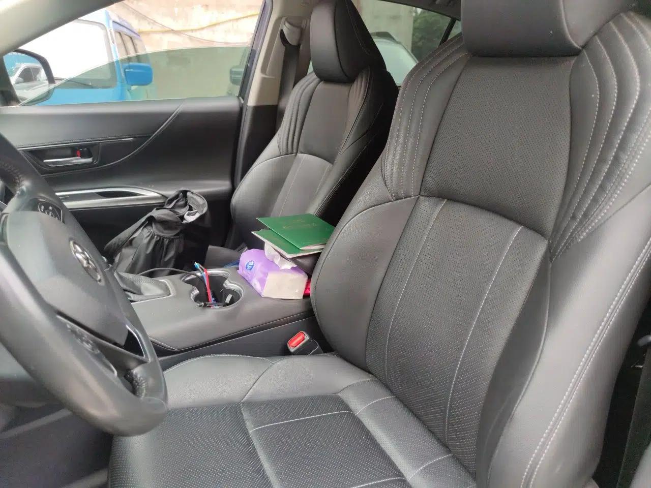 Toyota Harrier 2022 Dual-Engine 2.5L CVT Two-Wheel Drive Luxury Edition — миниатюра 15