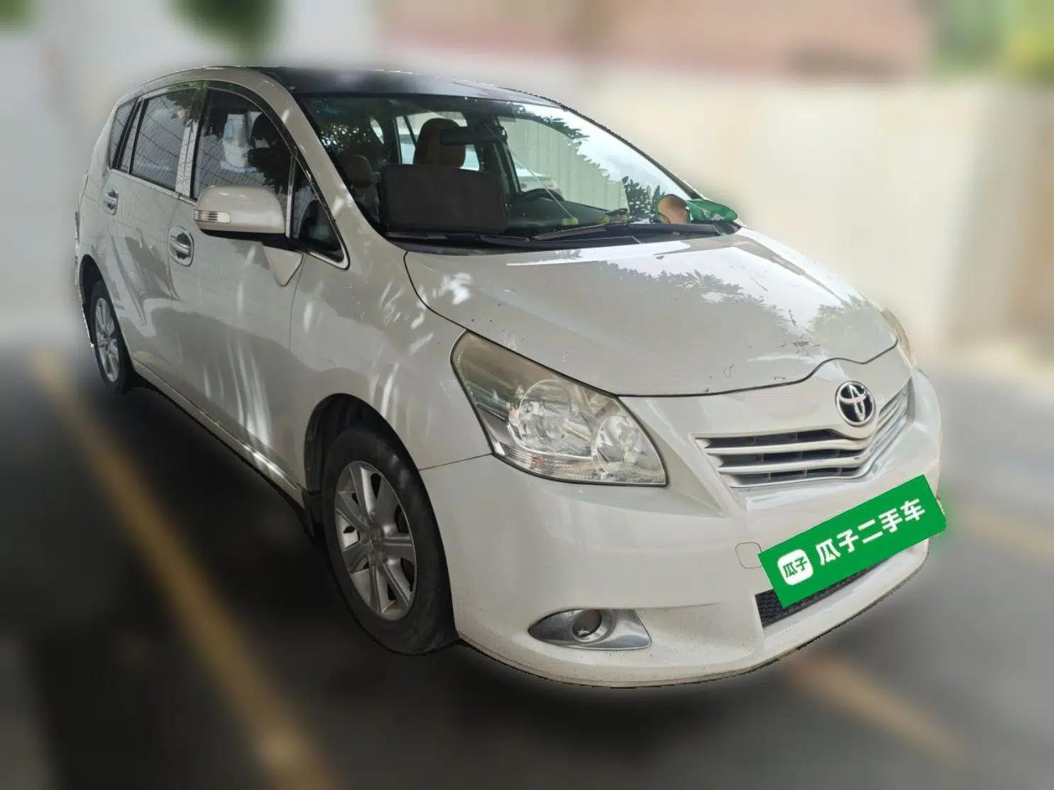 Toyota Verso 2011 180E CVT Elite Edition — миниатюра 3