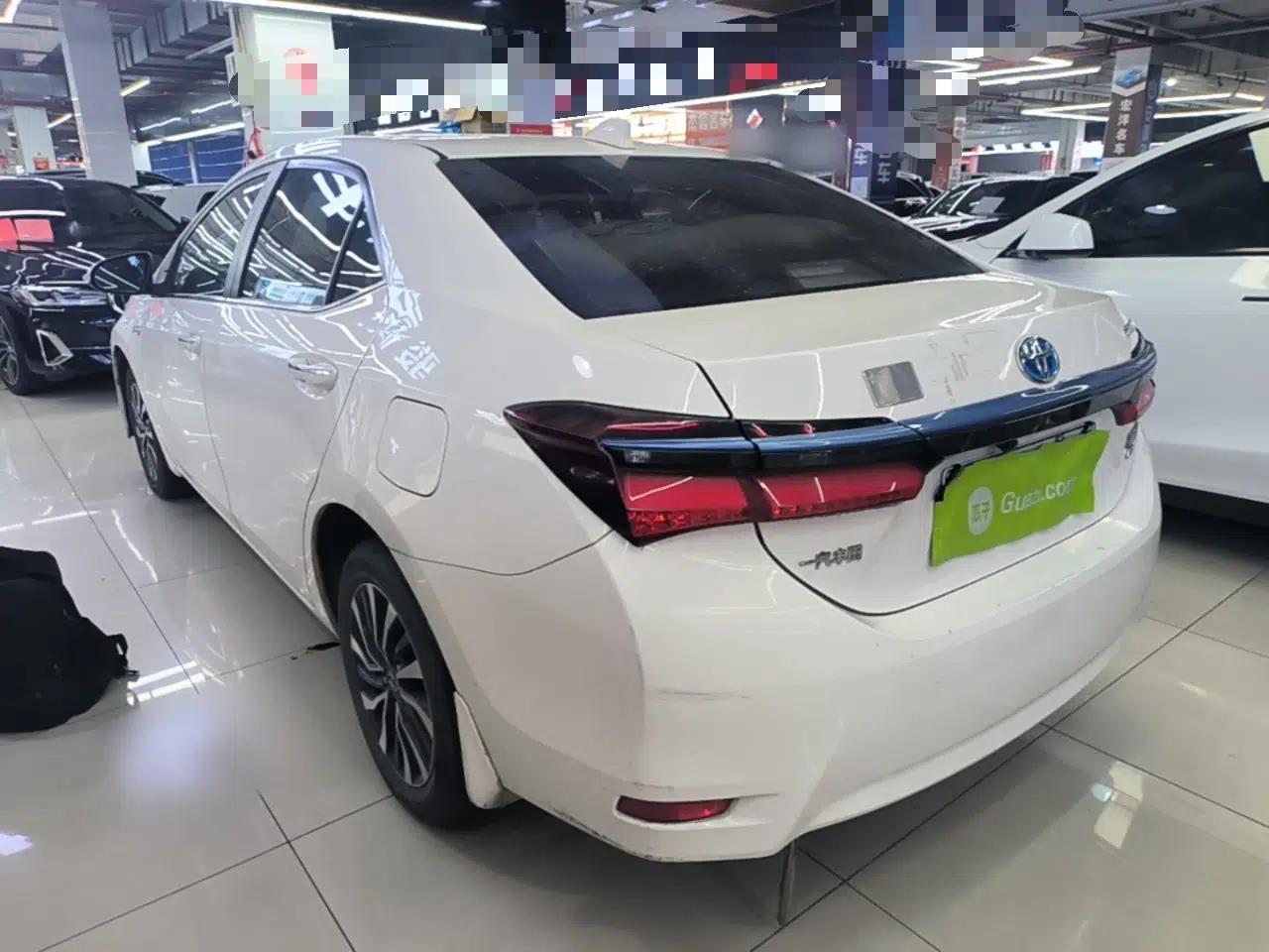 Toyota Corolla Hybrid E+ 2020 1.8L E-CVT Comfort Edition — миниатюра 4