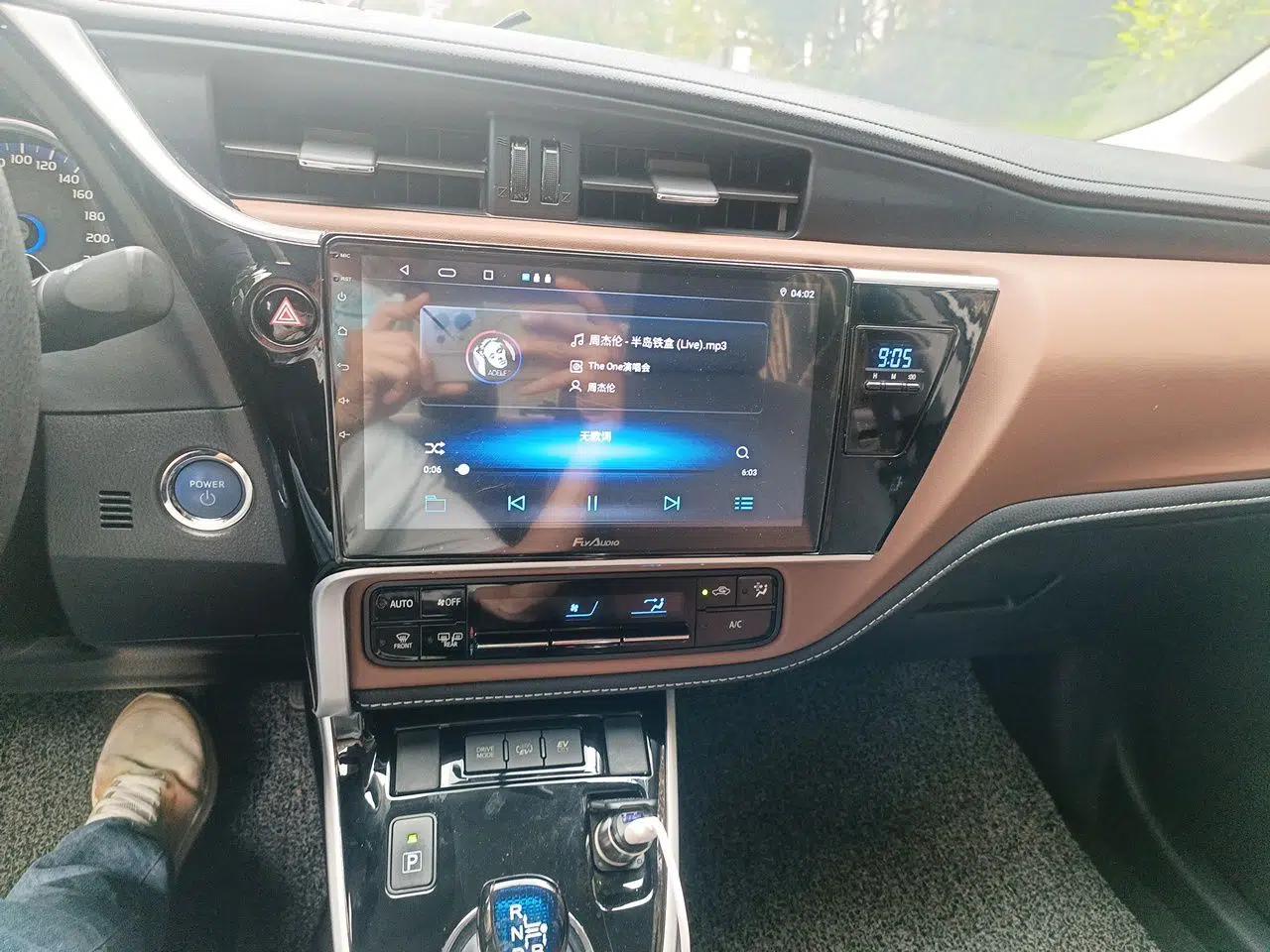 Toyota Corolla Hybrid E+ 2019 1.8L E-CVT Leading Edition — миниатюра 13