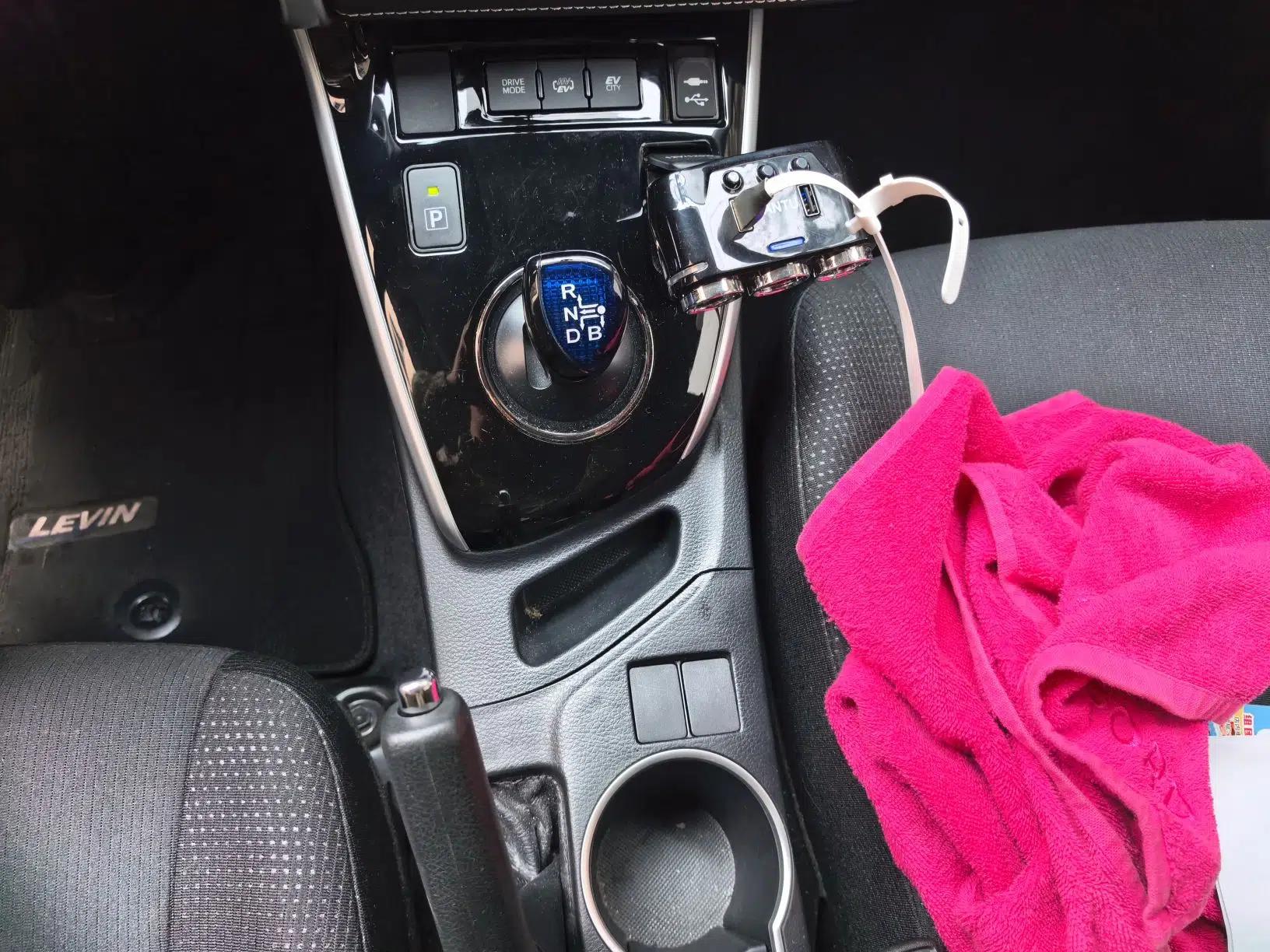 Toyota Levin Hybrid E+ 2019 1.8L GS E-CVT Elite Model with Sunroof — миниатюра 14