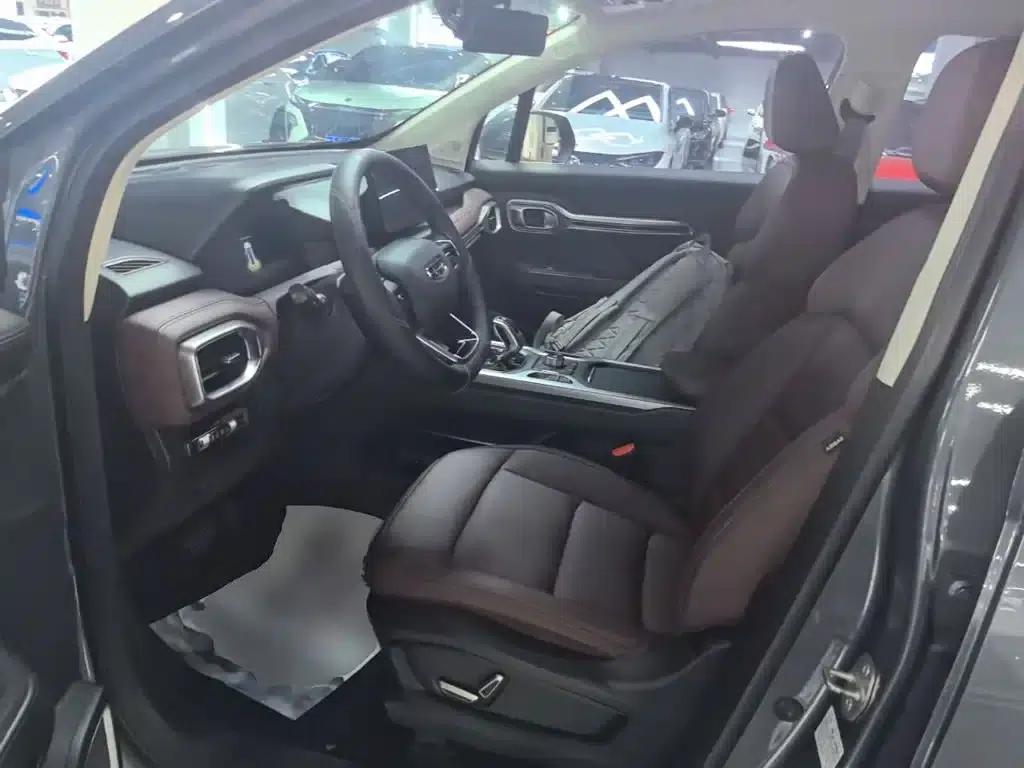 Geely Haoyue 2022 1.8TD Automatic Premium 7-seater — миниатюра 15