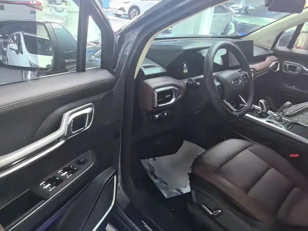 Geely Haoyue 2022 1.8TD Automatic Premium 7-seater — миниатюра 16