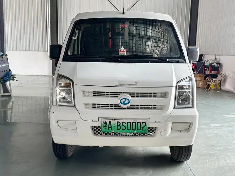 Ruichi EC35 2022 EC35 II Standard Edition 38.7kWh — миниатюра 2