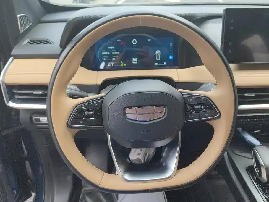 Geely Haoyue L 2023 2.0T DCT Flagship Edition — миниатюра 14