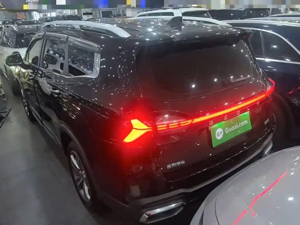 Geely Haoyue L 2023 2.0T DCT Flagship Edition — миниатюра 5