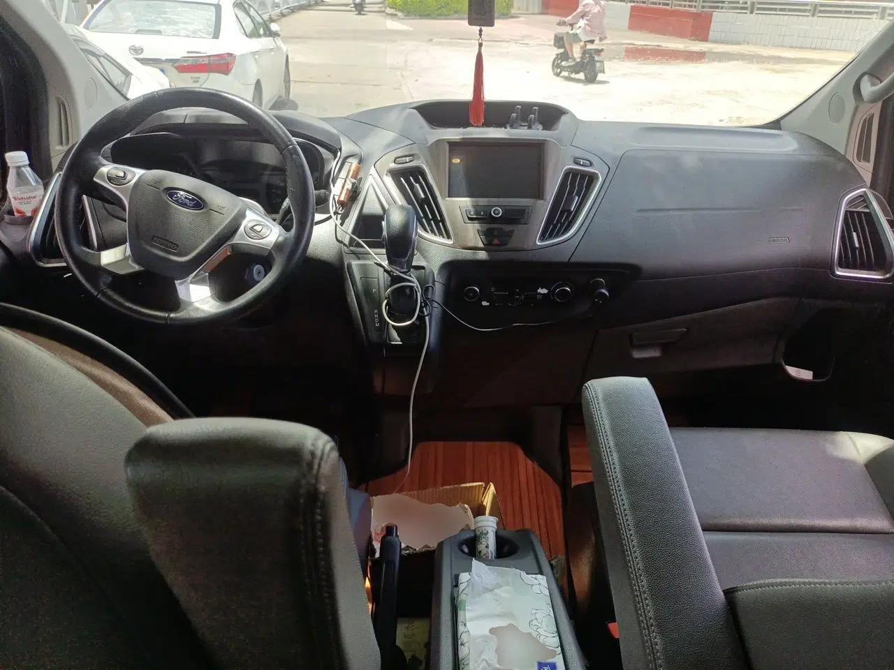 Ford Tourneo Custom 2020 2.0T Automatic Elite Edition China VI Standard — миниатюра 9