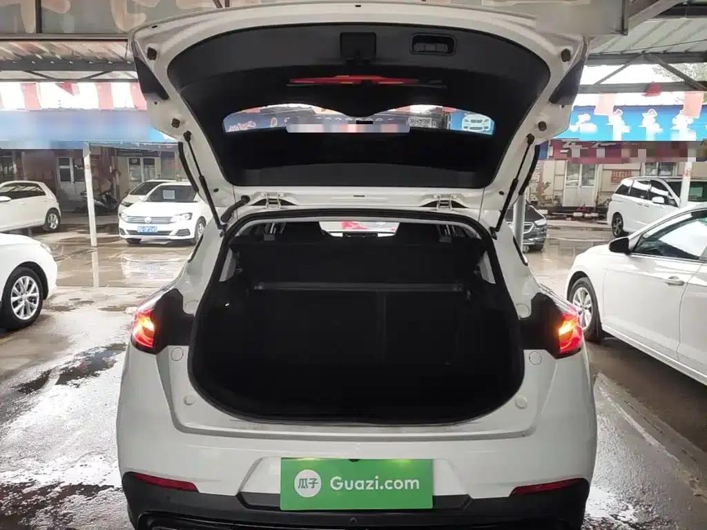 Geely Emgrand S 2021 1.4T CVT Premium Edition — миниатюра 19