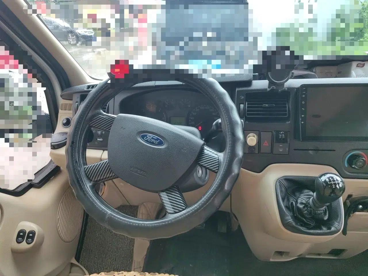 Ford Transit Custom 2016 2.4T Short Wheelbase 7-Seater Mid-Height Passenger Van — миниатюра 10