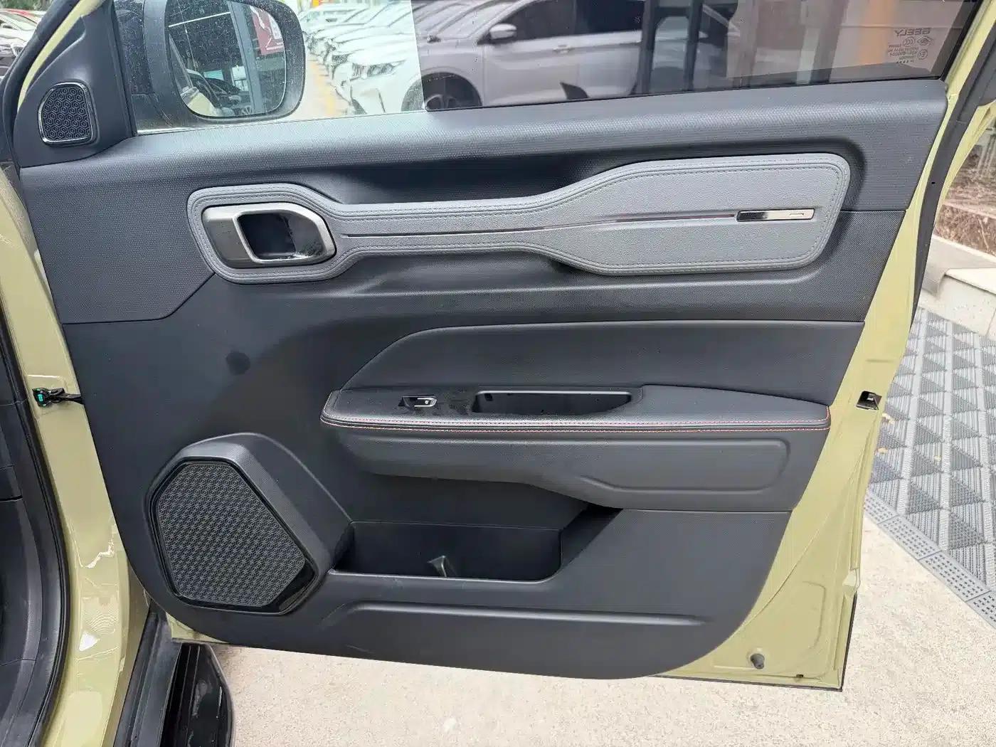 Geely Cowboy 2025 1.5TD Wild Edition — миниатюра 12