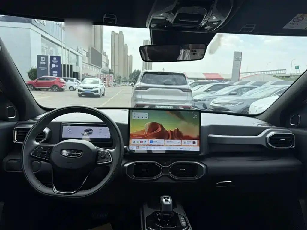 Geely Cowboy 2025 1.5TD Wild Edition — миниатюра 15