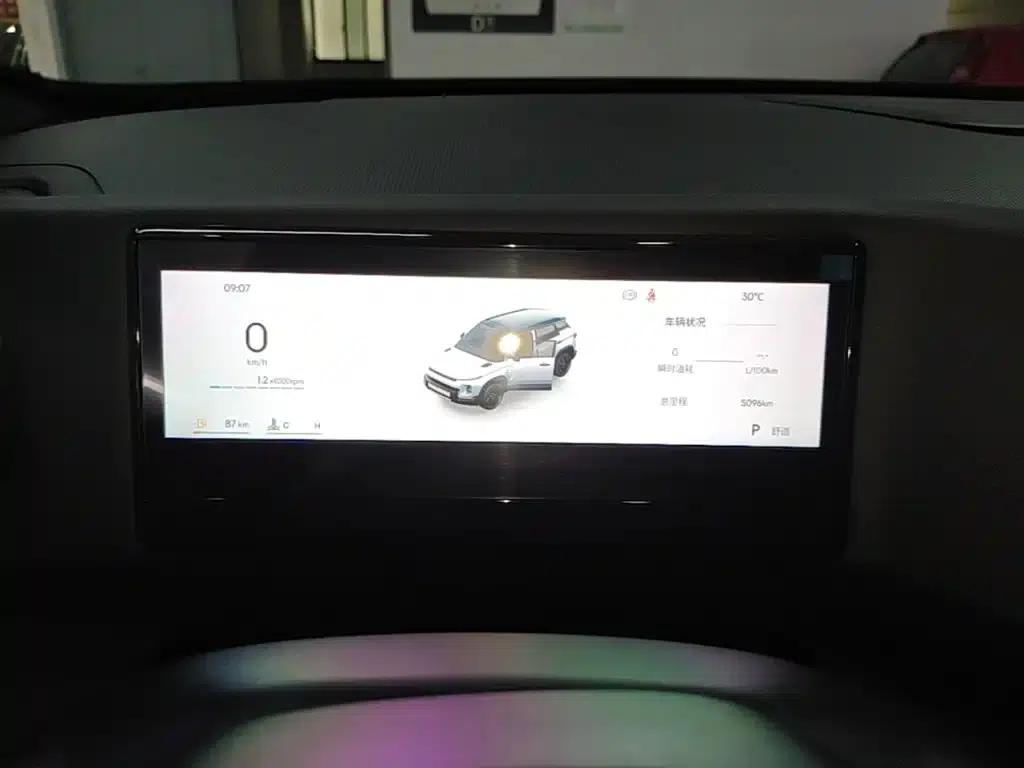 Geely Cowboy 2025 1.5TD Wild Edition — миниатюра 12