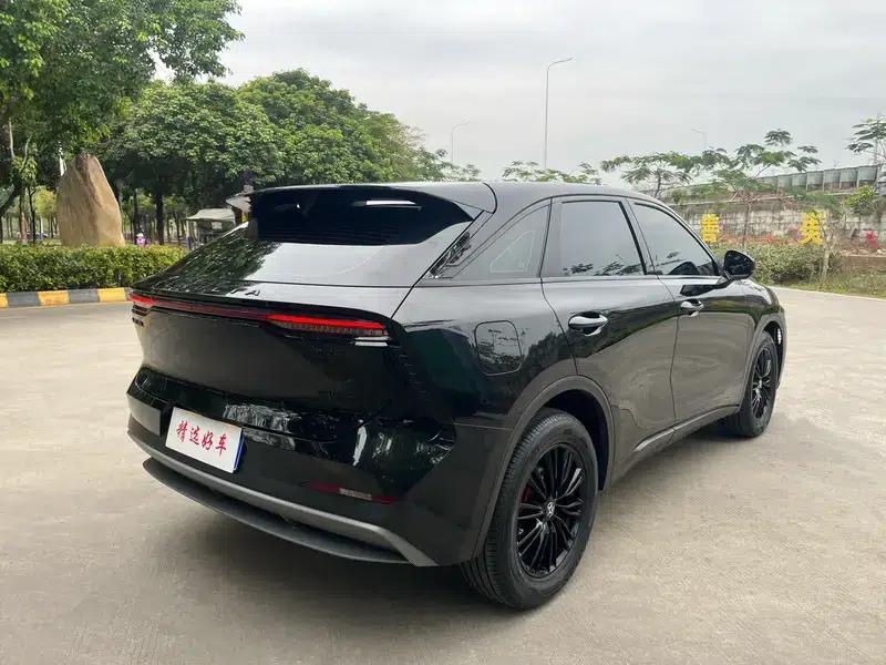 Venucia V2022 260T Dark Horse Edition - Idol — миниатюра 7